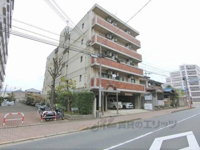 中井マンション新烏丸外観写真1