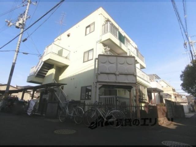 山岡ハイツ外観写真1