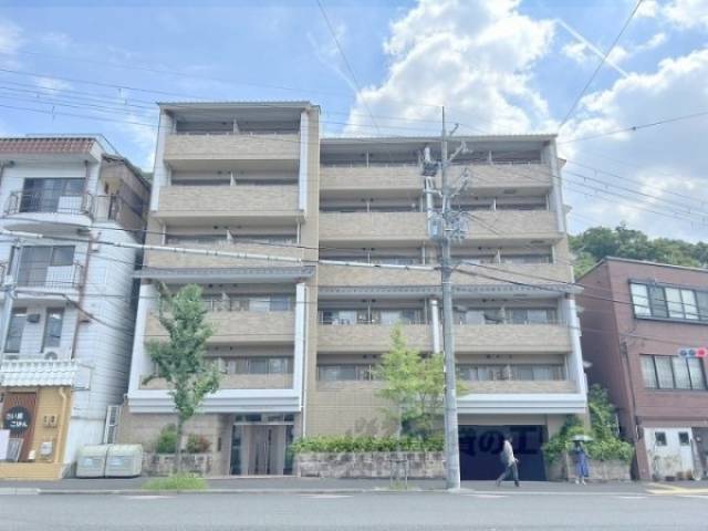 プレサンス京大東外観写真2