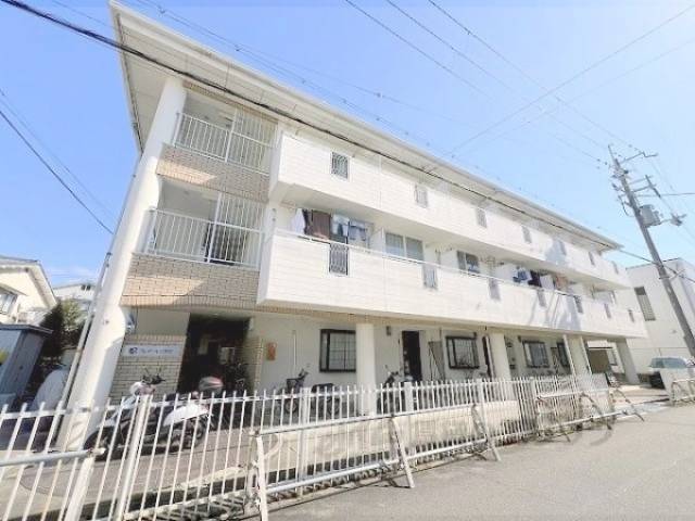 プレアール富野荘外観写真1
