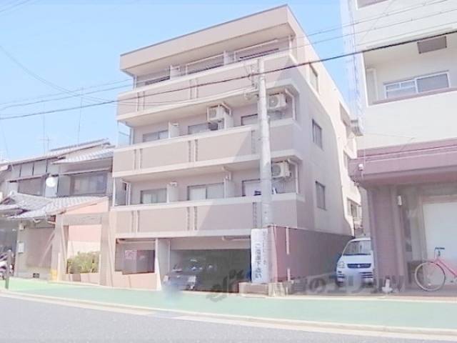 メゾンロワール外観写真1