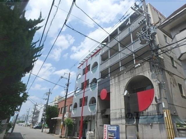 レッドボールコート上鳥羽外観写真2
