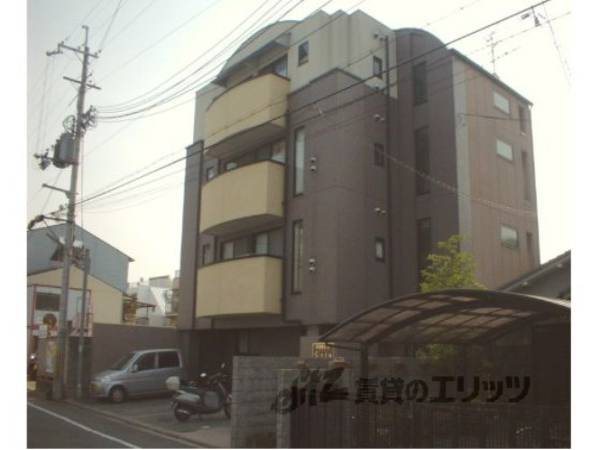 022300の外観写真