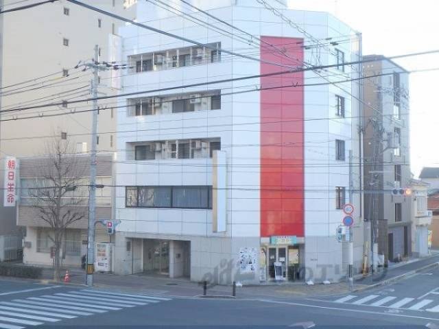 メゾン・ド・六角外観写真3