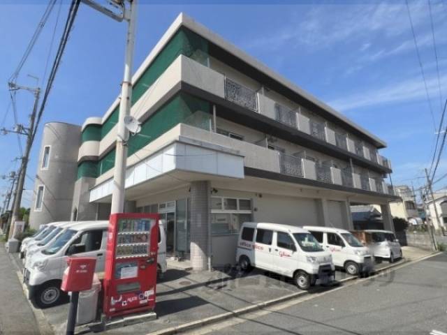 アルカーサル外観写真1