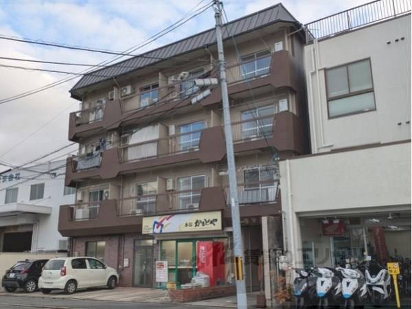 022932の外観写真