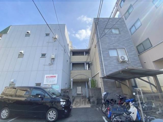 コーポ川久外観写真1