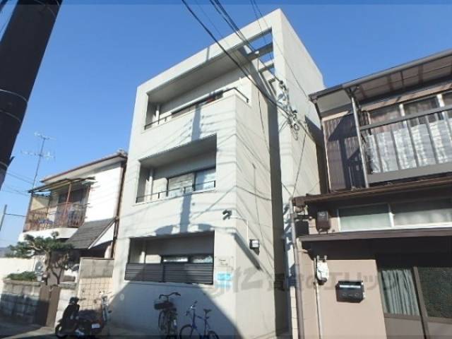 ヴェニル・フエルテ外観写真3