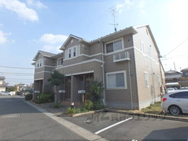 ソレイユ西向日Ｂ外観写真1
