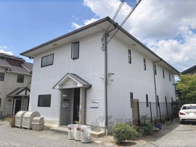 ラウンドテーブル外観写真1