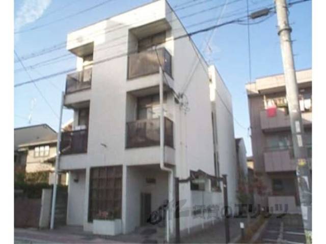 ハイツ高畠外観写真1