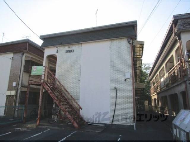 ハイツ春外観写真1