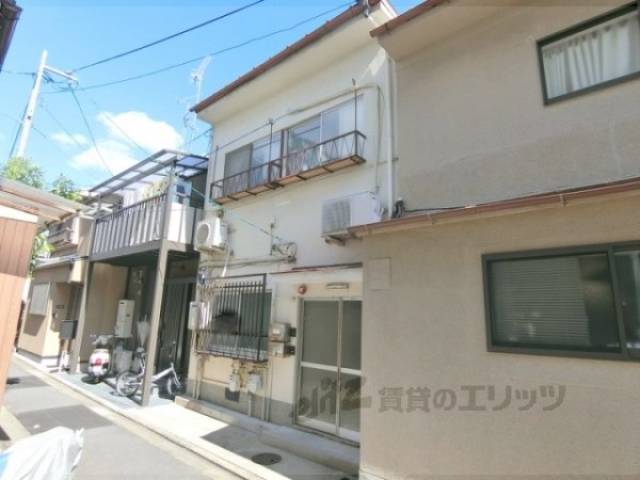 親和荘　外観写真2