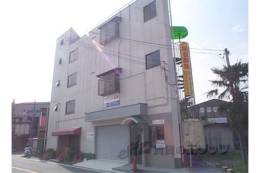 ワンルーム千足（テナント）外観写真