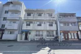 シャトレジュ－ヌ外観写真