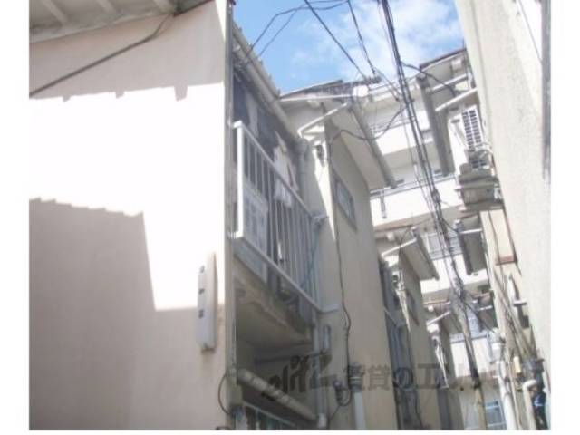 栄和荘外観写真1