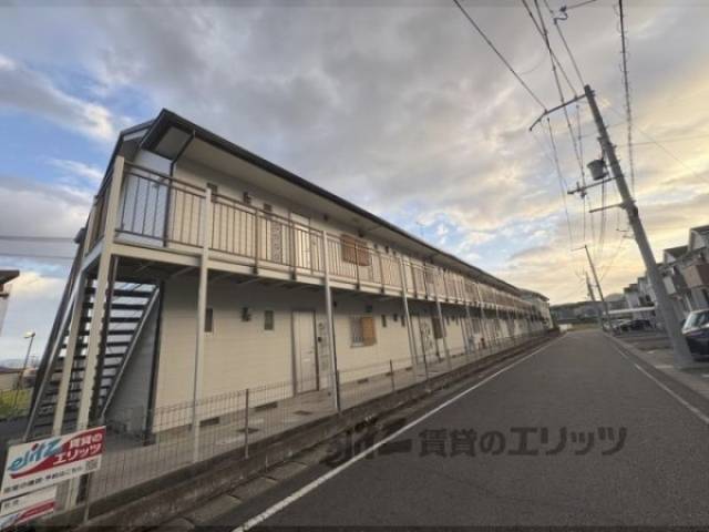 英翠ベルン外観写真1