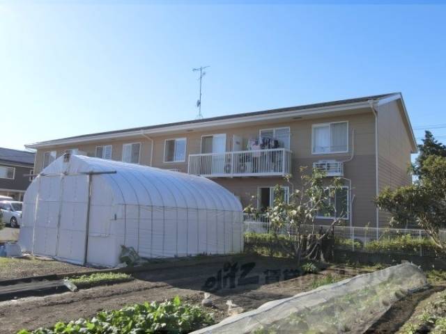 ルミエール梓外観写真1