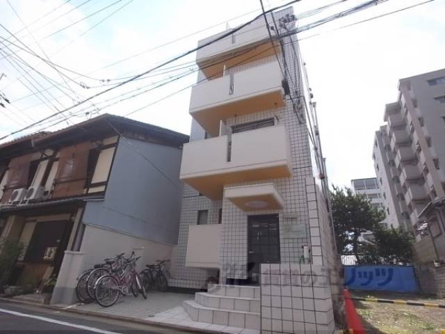 プルミエール五条外観写真2