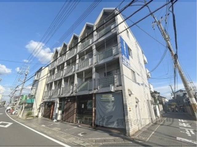 ヴィラトリアン外観写真2