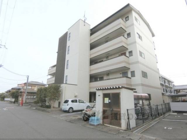 ローベルジーヌ野洲外観写真2