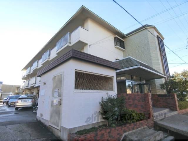 グリーンメゾン白鳥外観写真2