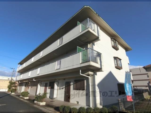 グリーンメゾン白鳥外観写真3