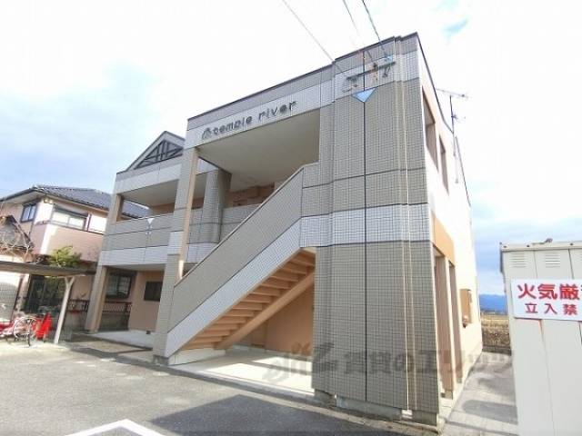 貸家外観写真1