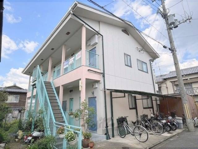 鳴滝ハウス外観写真1