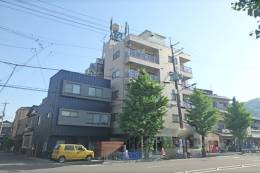 コスモプラザコマツ外観写真