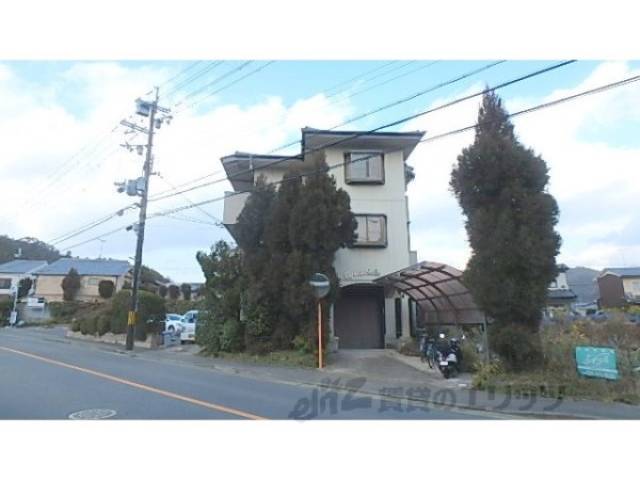 キャピタルサガ外観写真1