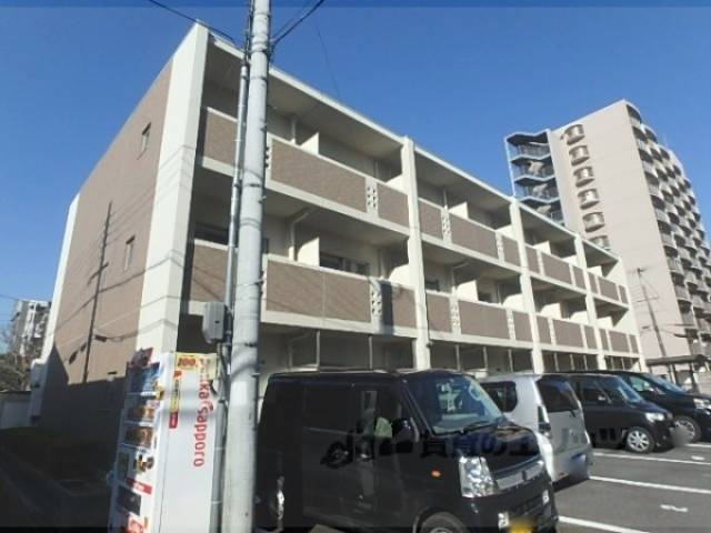 コンフォート深草外観写真1