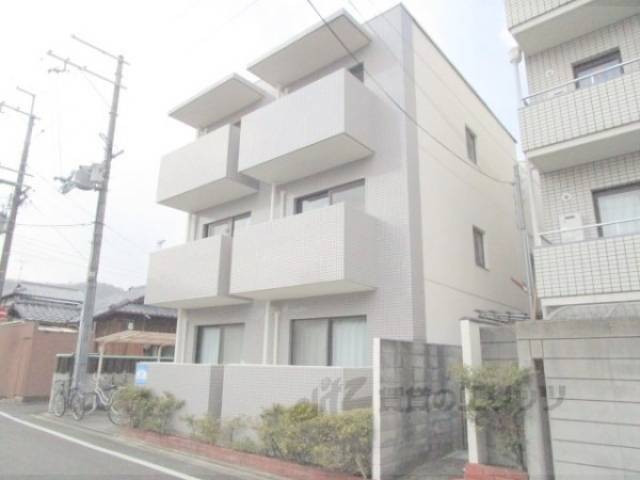シェ・シュール今宮外観写真2