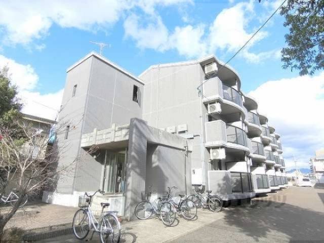 アースマーシーマンション外観写真1