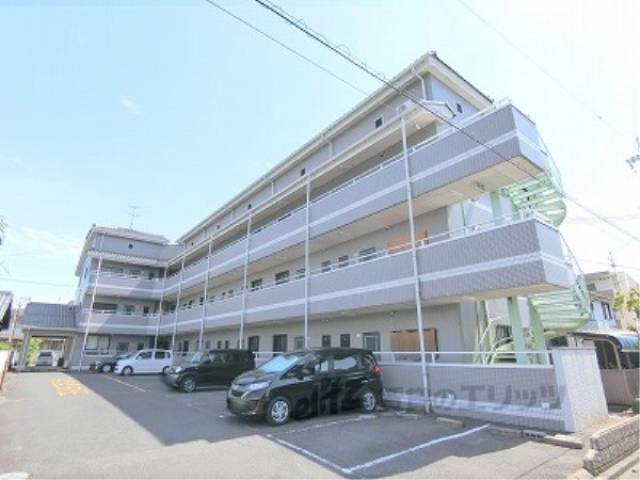パディ・アイ・マンション外観写真1