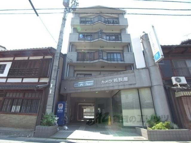 ドエルポートレート外観写真2