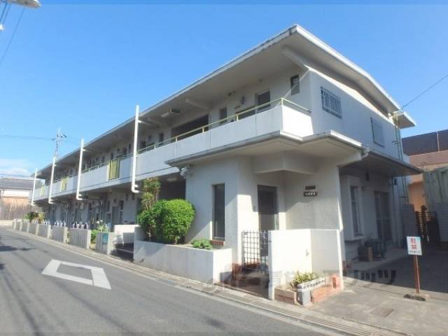 寺田ガーデンハイツ１番館外観写真1