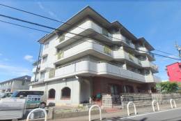 寺田ガーデンハイツ２番館外観写真