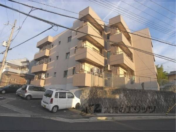 025742の外観写真