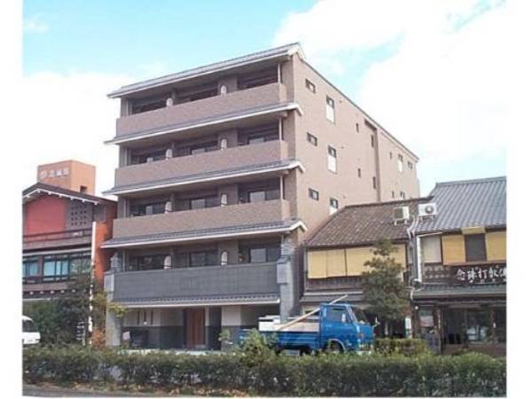 026136の外観写真