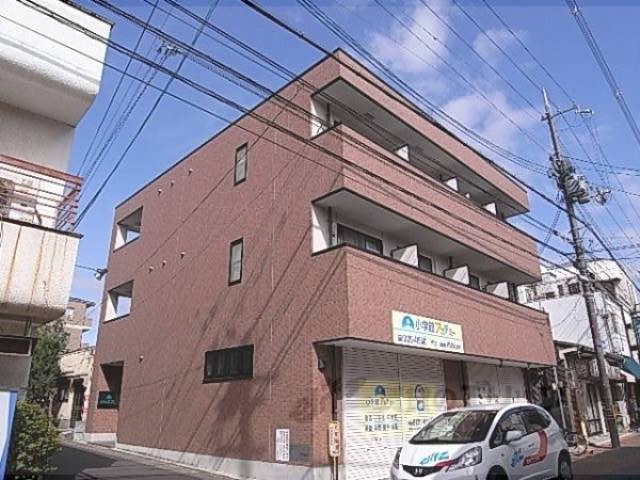 シャルマン太秦外観写真1