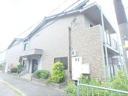 Ｃａｒｒｅ　ｆｏｕｒ外観写真1
