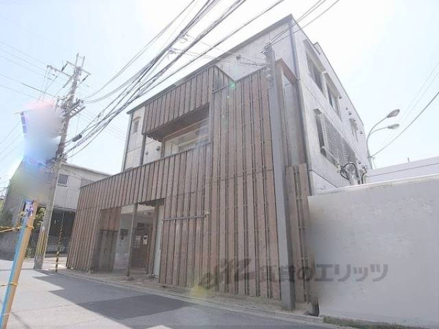 岫雲館外観写真1