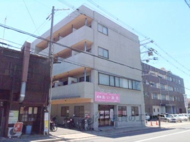 サーティフル新二条外観写真1