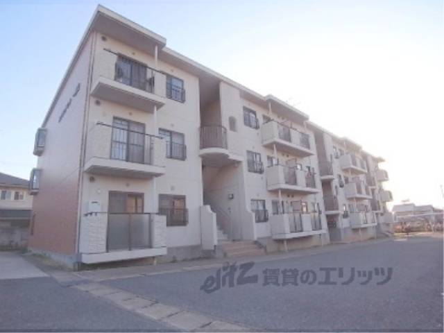 ハイランドヒル一里山外観写真1