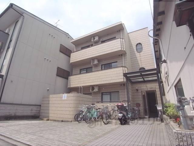 Ｃａｓａ　Ｃｒｅｍａ外観写真2