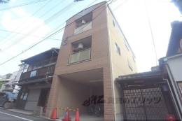セザール京洛外観写真
