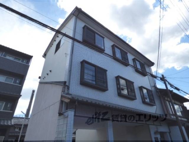 ハイツ八勘外観写真2