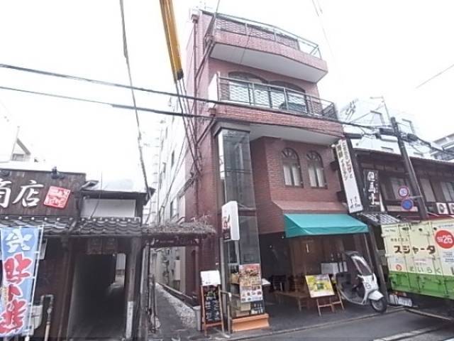 ファーストビル外観写真1