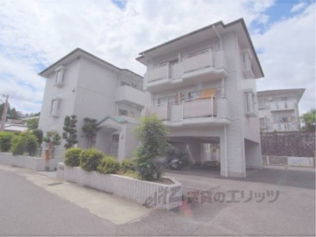 洛北アーバンコート外観写真1